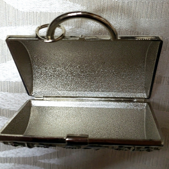 🌷🌷Judith Leiber Purse Box, Green Purple ButterflyNeiman Marcus🌷🌷 - Picture 4 of 10